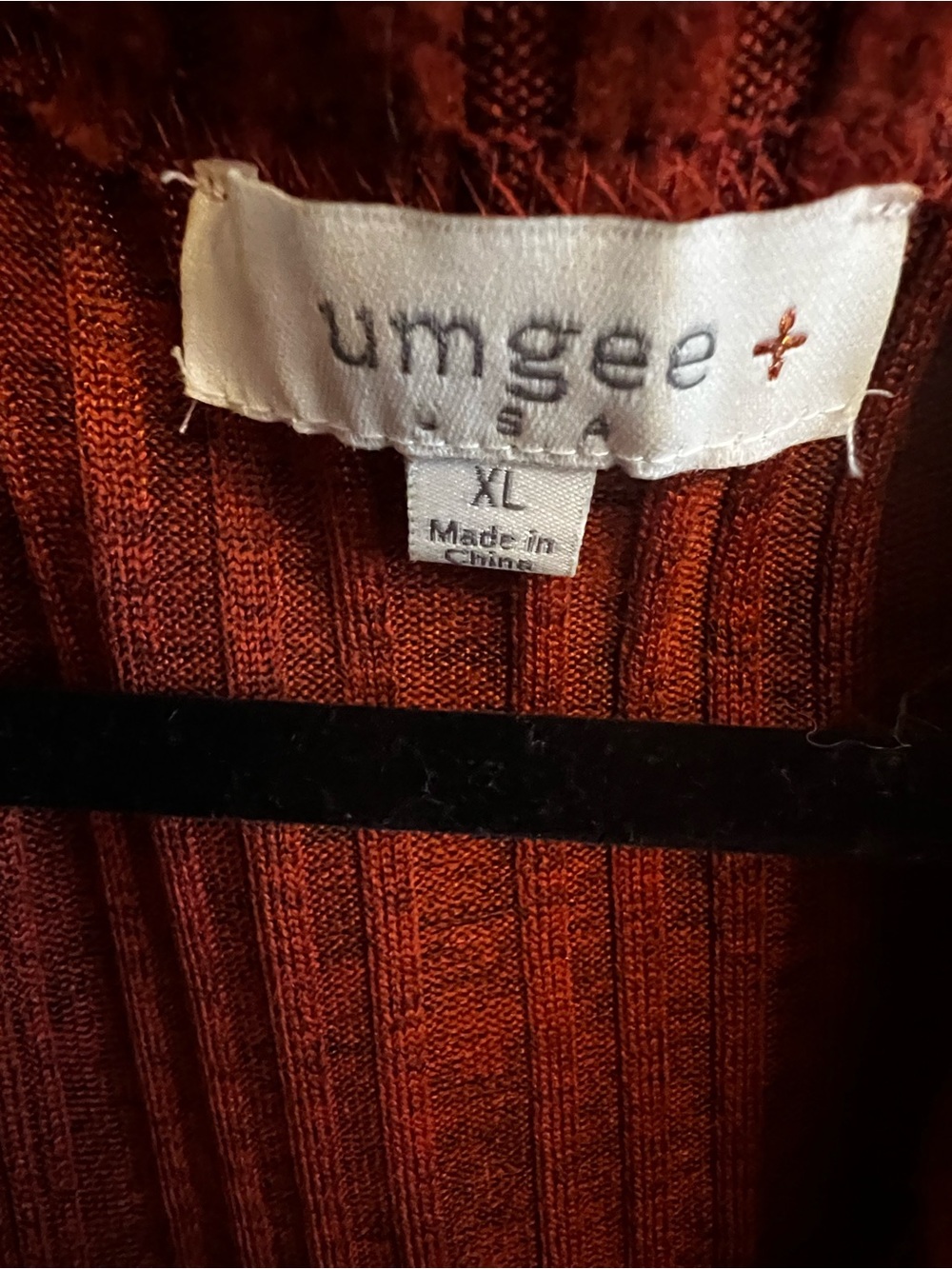 Women's Long Ribbed Rust Color Duster - Picture 2 of 2
